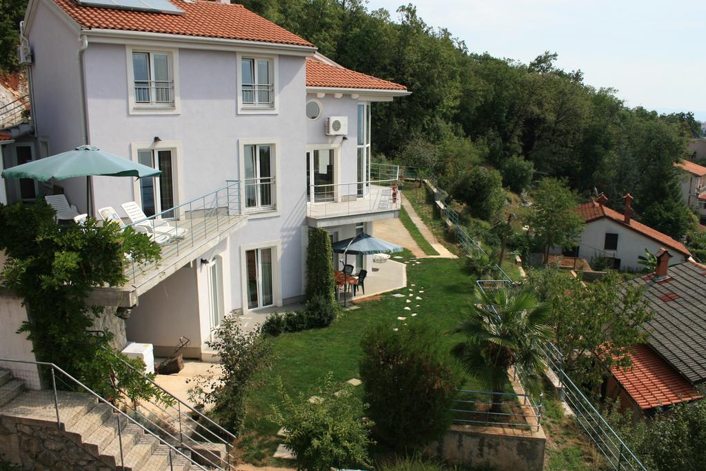 Apartments Bellavista Матулі Екстер'єр фото