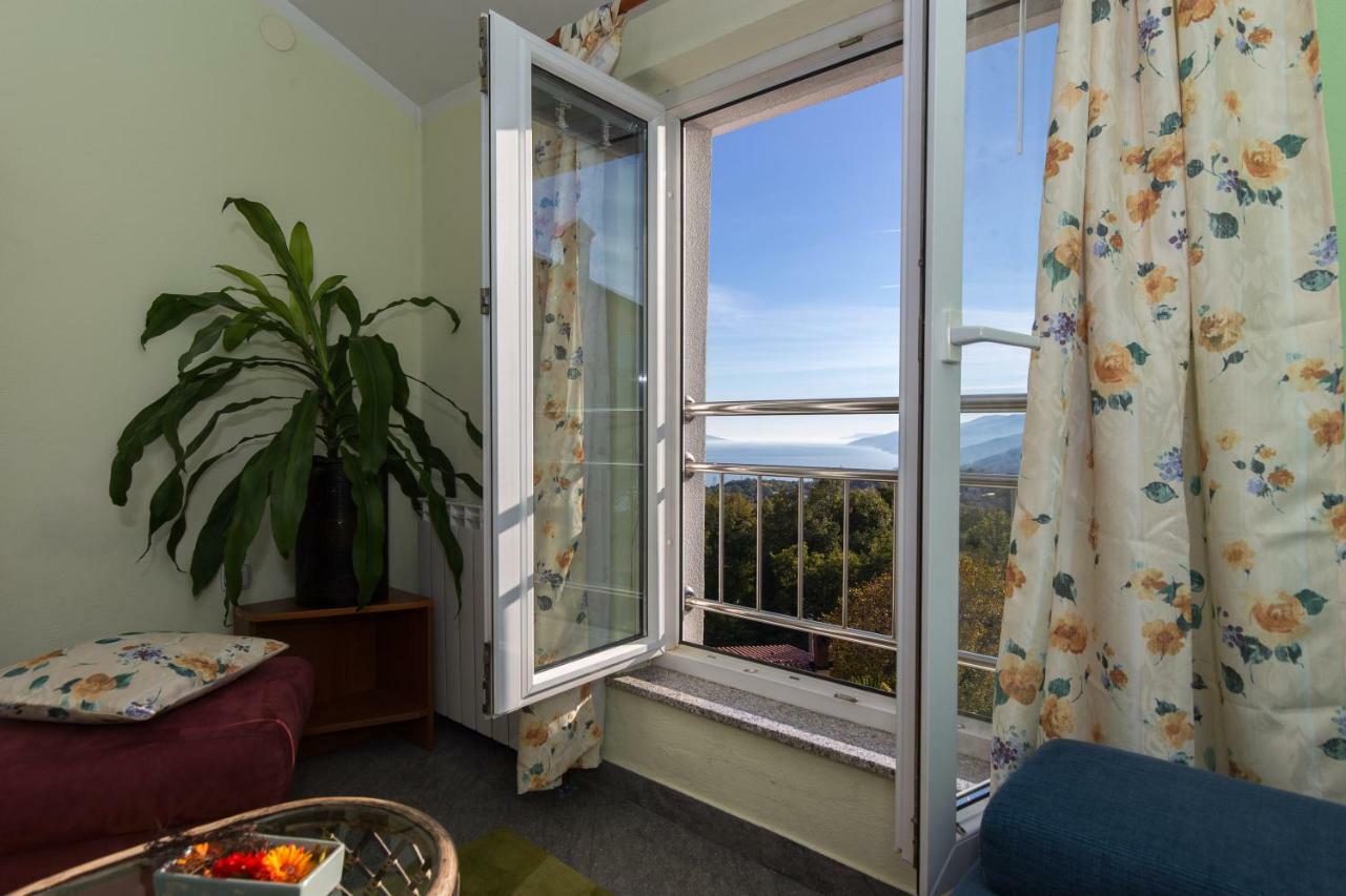 Apartments Bellavista Матулі Екстер'єр фото