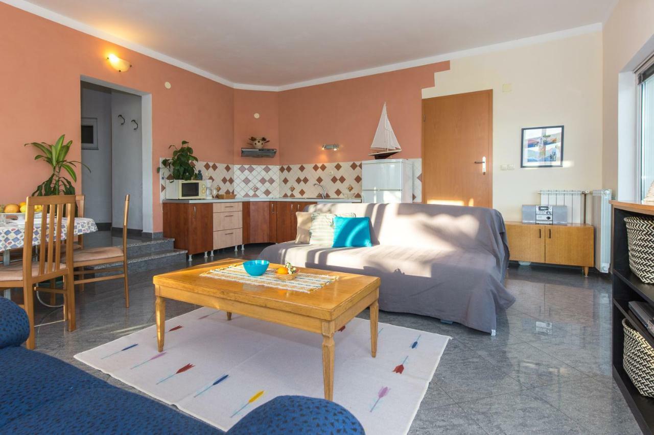 Apartments Bellavista Матулі Екстер'єр фото