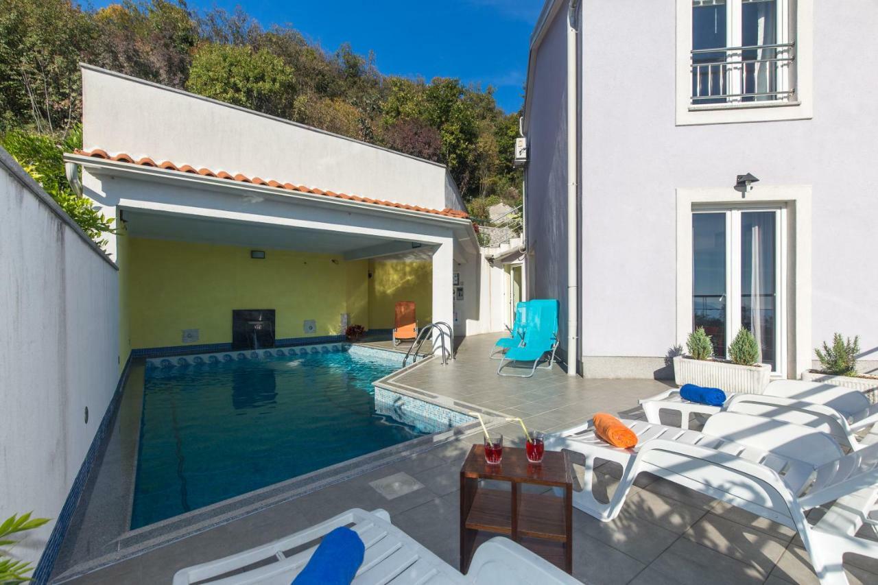 Apartments Bellavista Матулі Екстер'єр фото