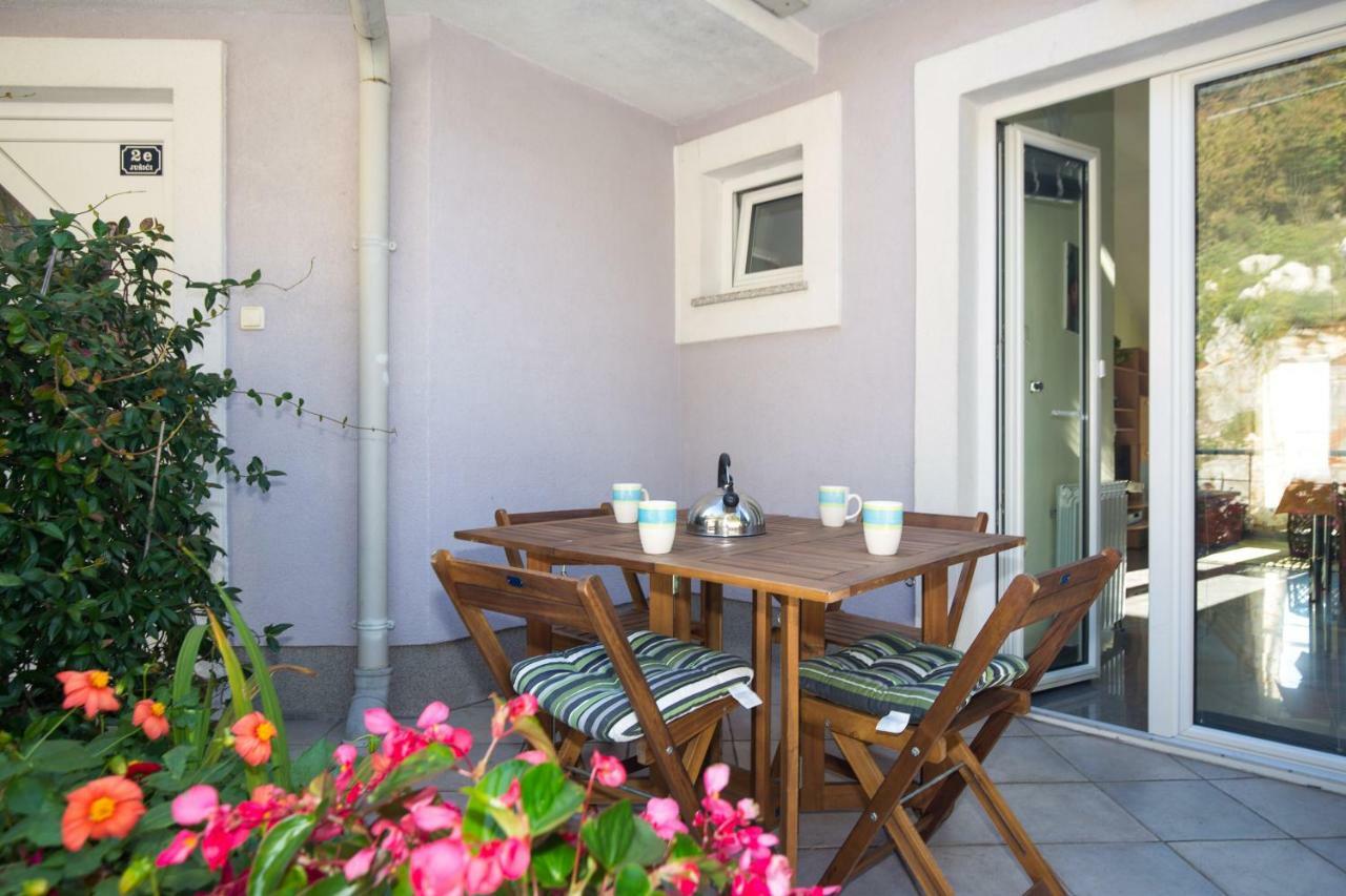 Apartments Bellavista Матулі Екстер'єр фото