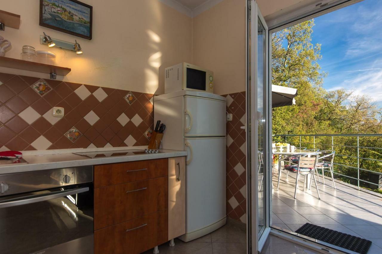 Apartments Bellavista Матулі Екстер'єр фото