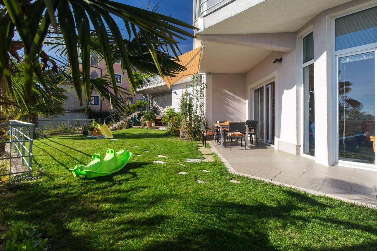 Apartments Bellavista Матулі Екстер'єр фото