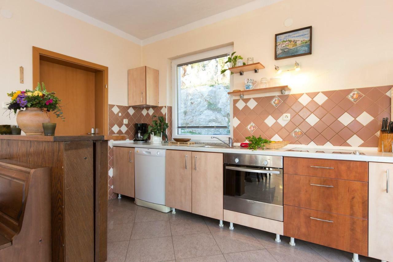 Apartments Bellavista Матулі Екстер'єр фото